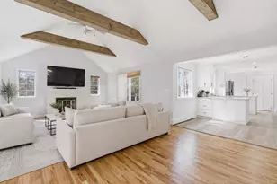 28 Lancelot Ct, Norwood, MA 02062 - Photo 11