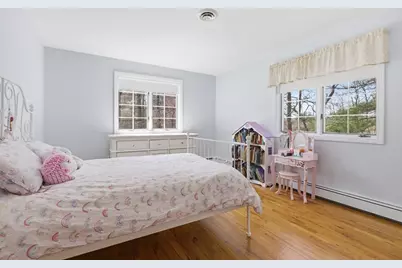 28 Lancelot Ct, Norwood, MA 02062 - Photo 19