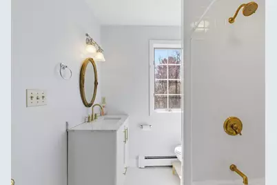 28 Lancelot Ct, Norwood, MA 02062 - Photo 17