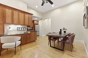 271 Dartmouth, Boston, MA 02116 - Photo 9