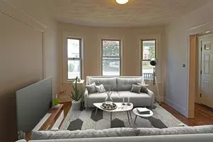 381 Crescent St, Waltham, MA 02453 - Photo 3