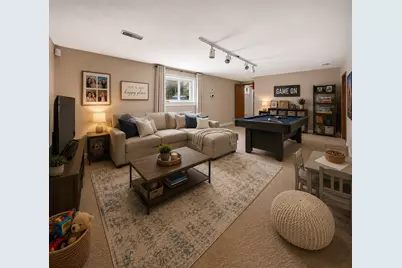 525 Winthrop St, Medford, MA 02155 - Photo 35