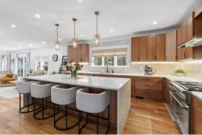 7 Circle Drive, Dover, MA 02030 - Photo 5