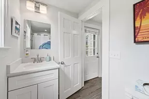 7 Cherry St, Southborough, MA 01745 - Photo 9