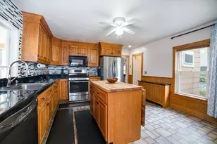 4 Brown St, Spencer, MA 01562 - Photo 11