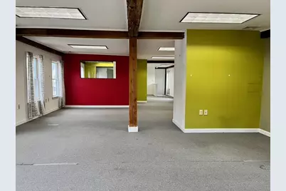 31 Bridge St, Shelburne, MA 01370 - Photo 3