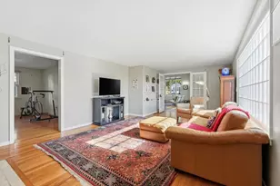 10 Dana St, Amherst, MA 01002 - Photo 13