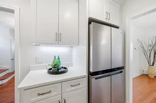 75 Tufts St, Arlington, MA 02474 - Photo 13
