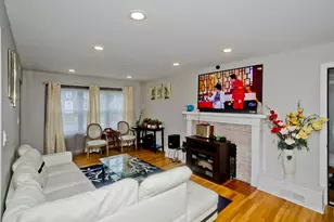 174 Abbott St, Springfield, MA 01118 - Photo 9