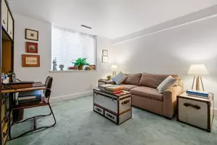27 Chestnut St, Boston, MA 02108 - Photo 15