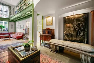 27 Chestnut St, Boston, MA 02108 - Photo 1