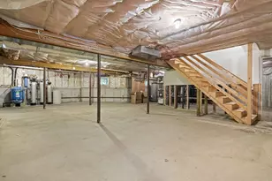93 Goulding St W, Sherborn, MA 01770 - Photo 35