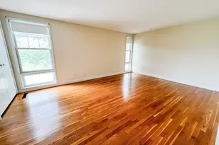 11 Oak St, Wellesley, MA 02482 - Photo 7