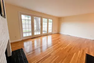 11 Oak St, Wellesley, MA 02482 - Photo 5