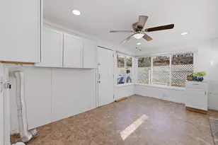 32 Indian Lake Pkwy, Worcester, MA 01605 - Photo 27
