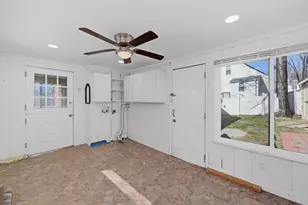 32 Indian Lake Pkwy, Worcester, MA 01605 - Photo 27