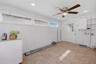 32 Indian Lake Pkwy, Worcester, MA 01605 - Photo 25