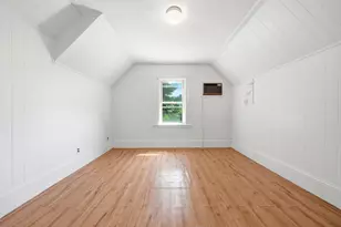 23 Edmund St, Malden, MA 02148 - Photo 13
