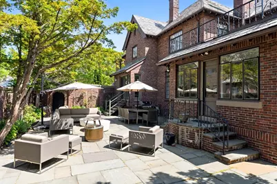 98 Carlton St, Brookline, MA 02446 - Photo 35