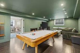 98 Carlton St, Brookline, MA 02446 - Photo 29