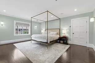 98 Carlton St, Brookline, MA 02446 - Photo 21