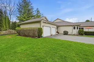 118 Pine Grove Dr, South Hadley, MA 01075 - Photo 3