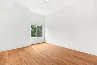 310 Hammond Pond Pkwy #301, Brookline, MA 02467 - Photo 29