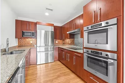 310 Hammond Pond Pkwy #301, Brookline, MA 02467 - Photo 3