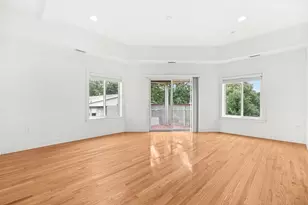 310 Hammond Pond Pkwy, Brookline, MA 02467 - Photo 21