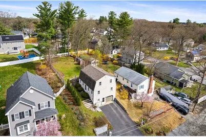 34 Maple Rd, Westford, MA 01886 - Photo 3