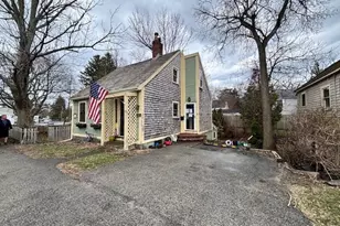 246 North St, Hingham, MA 02043 - Photo 3