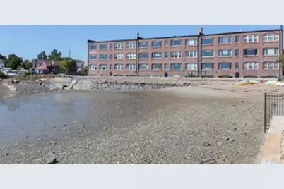229 Washington Ave #3A, Winthrop, MA 02152 - Photo 3