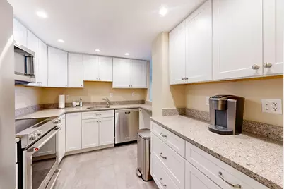 45 Longwood Ave #707, Brookline, MA 02446 - Photo 7