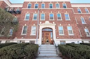 8 Ransom Rd, Boston, MA 02135 - Photo 15