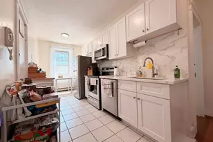 8 Ransom Rd, Boston, MA 02135 - Photo 3