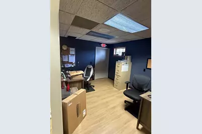 946-948 American Legion Hwy, Westport, MA 02790 - Photo 19