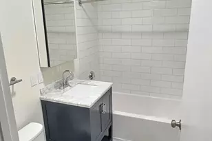 1039 Commonwealth Ave, Boston, MA 02215 - Photo 7