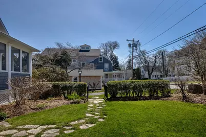 329 Front St, Marion, MA 02738 - Photo 9