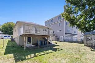 20 Gale St, Waltham, MA 02453 - Photo 23