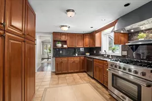 6 Brook Ln, Southborough, MA 01772 - Photo 5