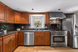6 Brook Ln, Southborough, MA 01772 - Photo 9