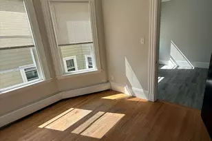 39 Newhall St, Lynn, MA 01902 - Photo 5