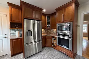 39 Greycliff Rd, Boston, MA 02135 - Photo 23