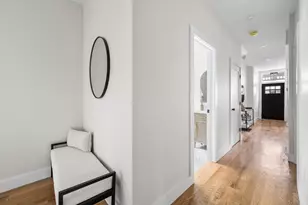 14 Harbor View St, Boston, MA 02125 - Photo 13