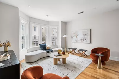 14 Harbor View St #1, Boston, MA 02125 - Photo 5