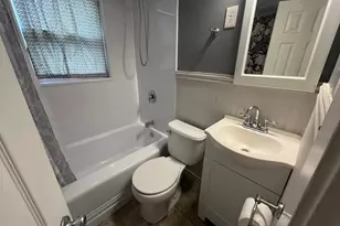 4 Summit St, Freetown, MA 02717 - Photo 9