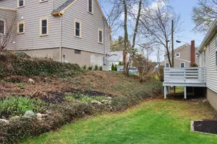 31 Oakledge Rd, Waltham, MA 02452 - Photo 31