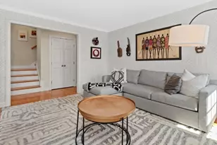 197 Smith St, Waltham, MA 02451 - Photo 11