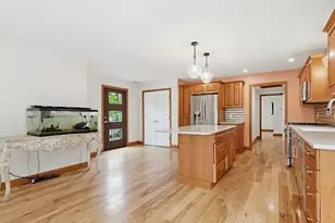 22 Kwedar Ave, Stoughton, MA 02072 - Photo 7