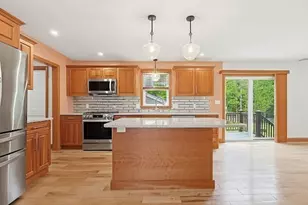 22 Kwedar Ave, Stoughton, MA 02072 - Photo 3